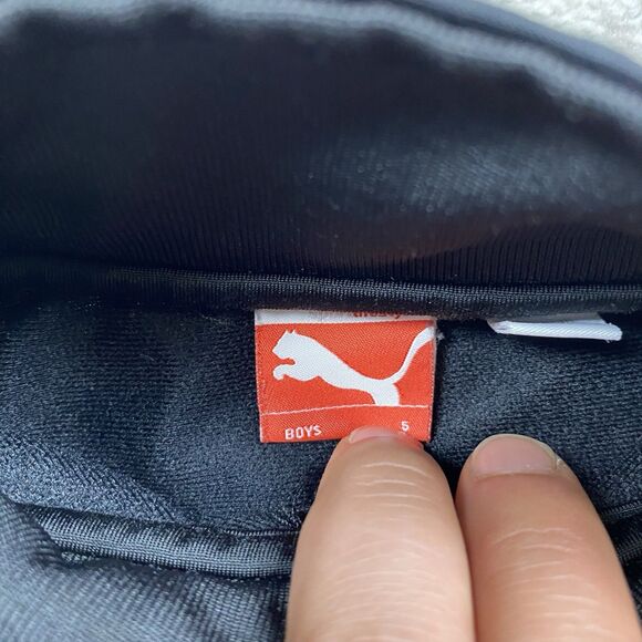 Puma Boys Unlined Jacket Navy Blue w/White Stripes On Sleeves Youth Size 5 - Picture 5 of 5